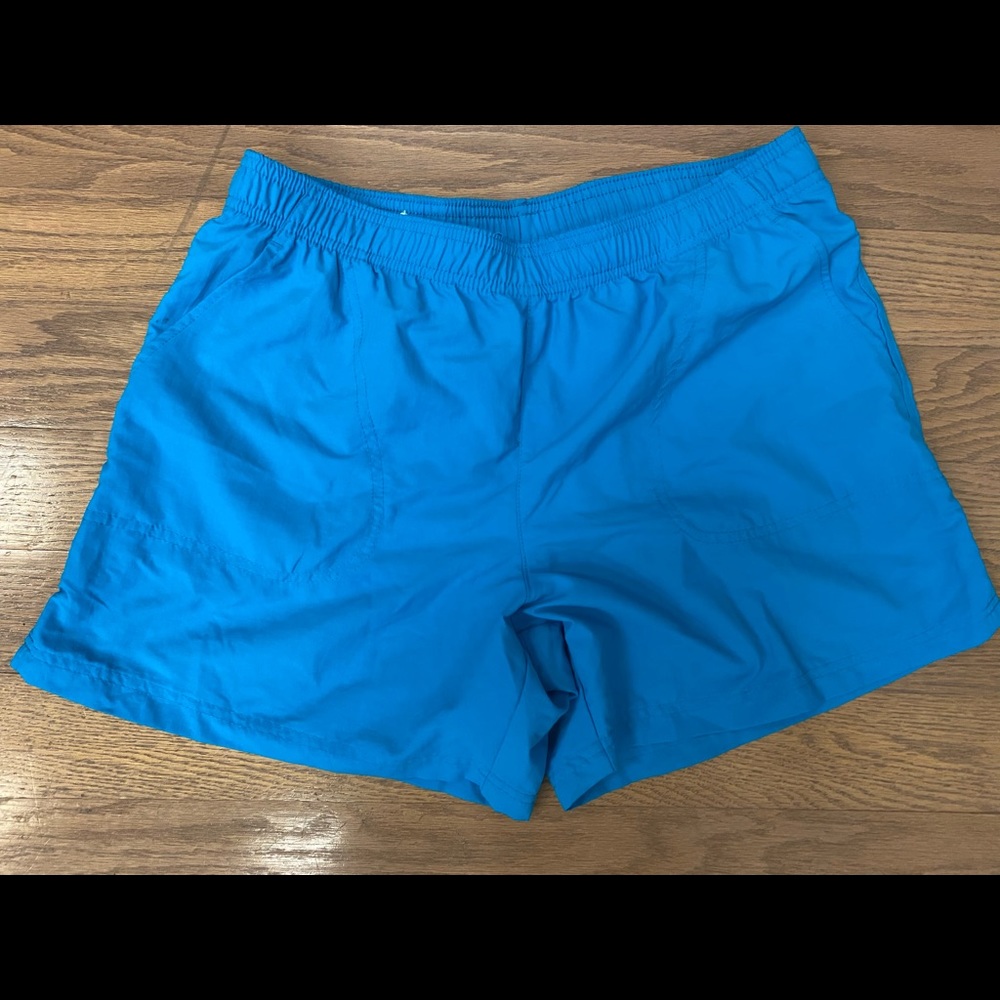 Columbia quick dry shorts